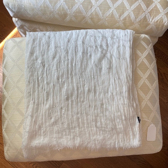 Pretty Persuasions Accessories - Pretty Persuasions Scarf "Seabreeze" NWT